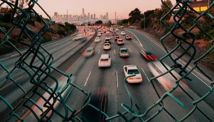 海南华铁股价下跌1.69% 战略入股数字资产交易平台