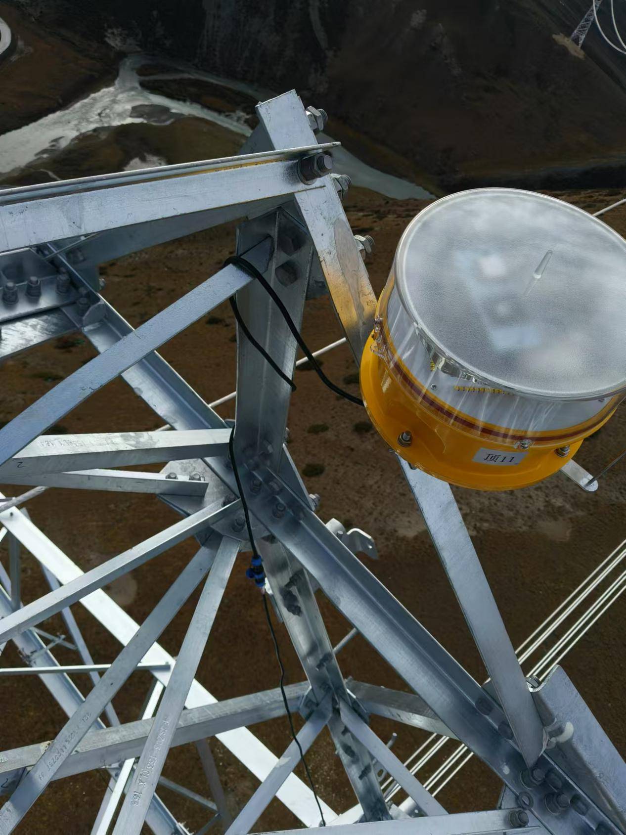 数字化时代：AI 与物联网如何重塑航空障碍灯